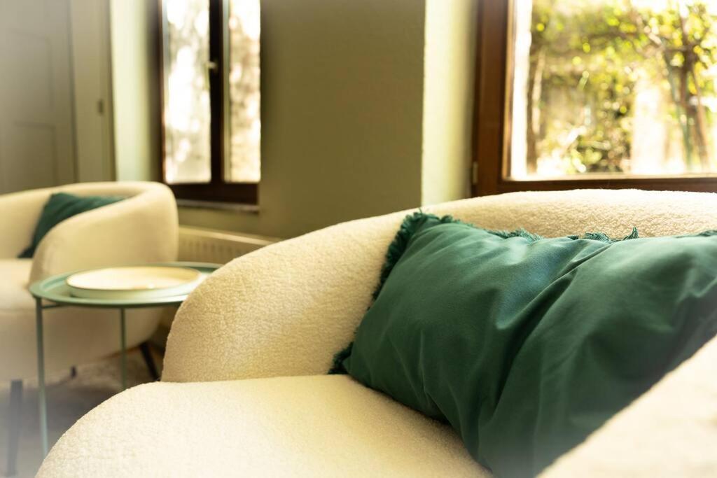 Camelia, Un Charme Montois Villa Bergen Buitenkant foto